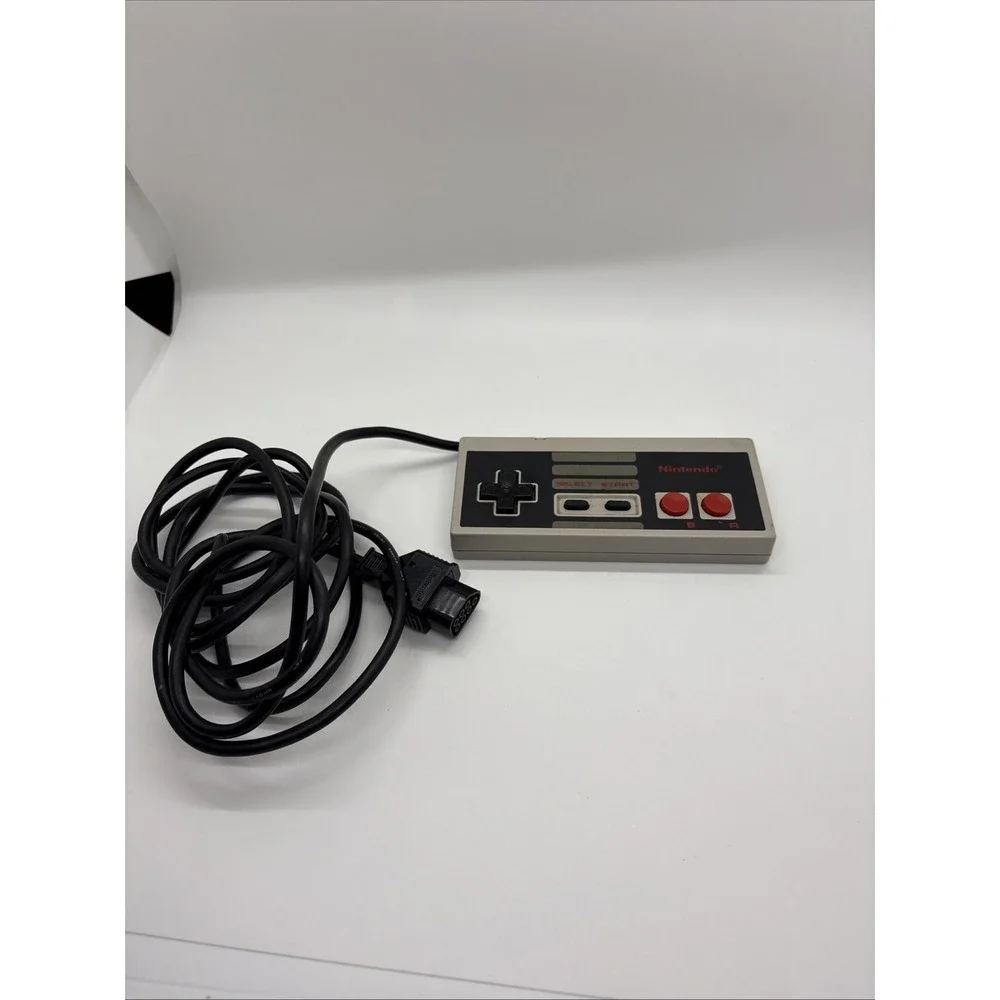 Nintendo NES System Game Controller Original Authentic OEM NES-004 TESTED‎ C8